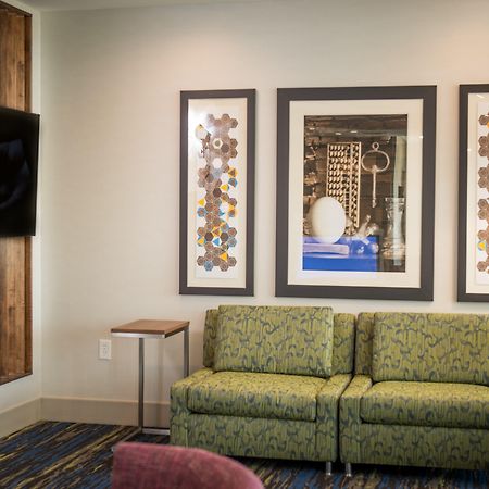 Holiday Inn Express & Suites Rock Falls By Ihg Exterior photo